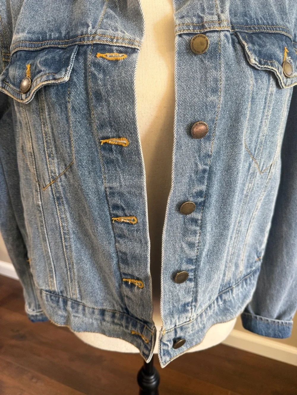 Bagatelle Collection Light Blue Women's Classic Denim Jean Jacket Size Large